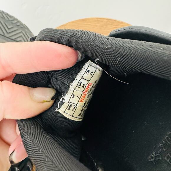 Heelys Wowza Black Clog Shoe With Wheels Youth Size 3 - Picture 9 of 10